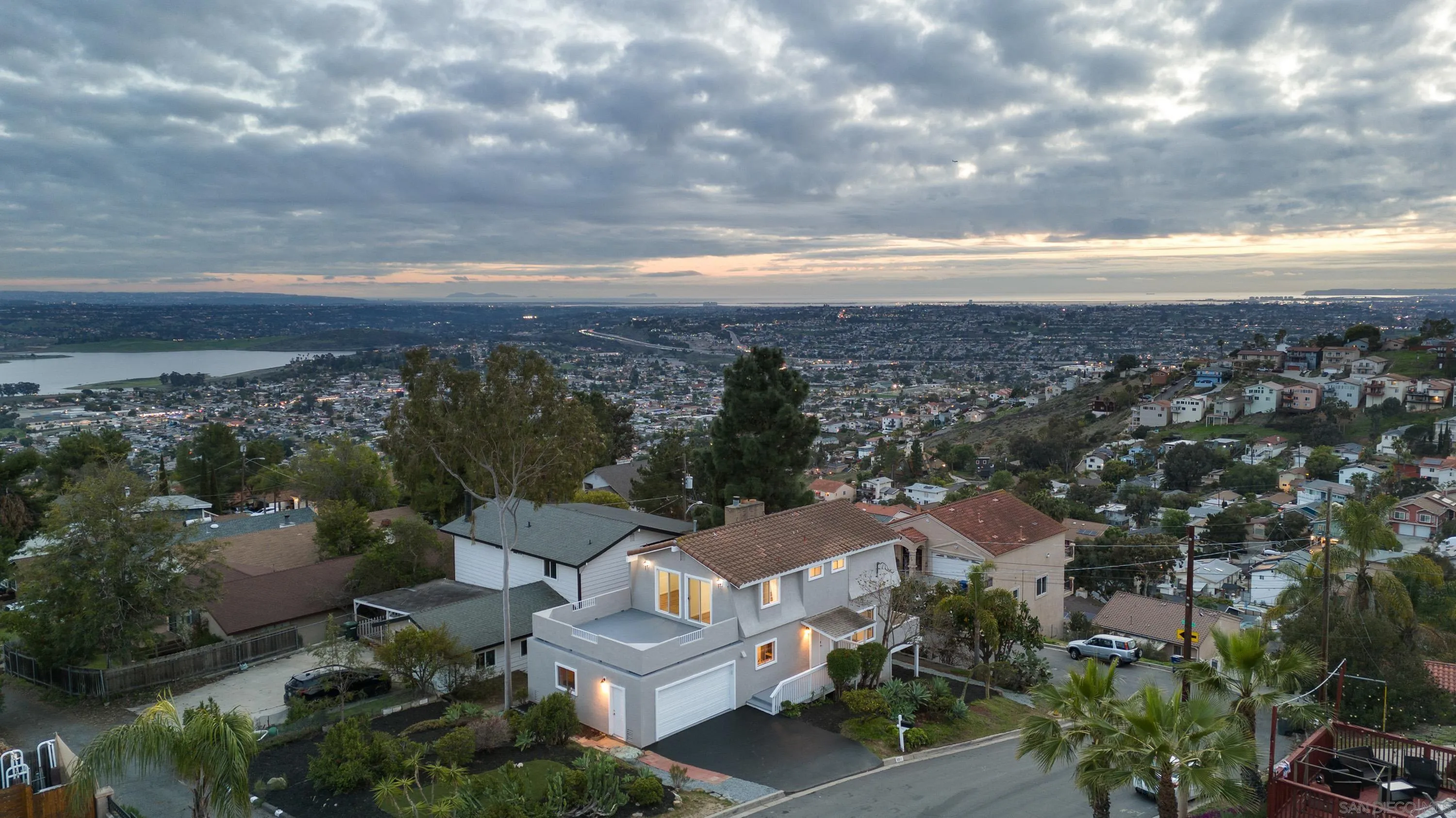 9811 Eucalyptus Street Spring Valley, CA 91977 - Photo 55 of 55 view of city and mountain