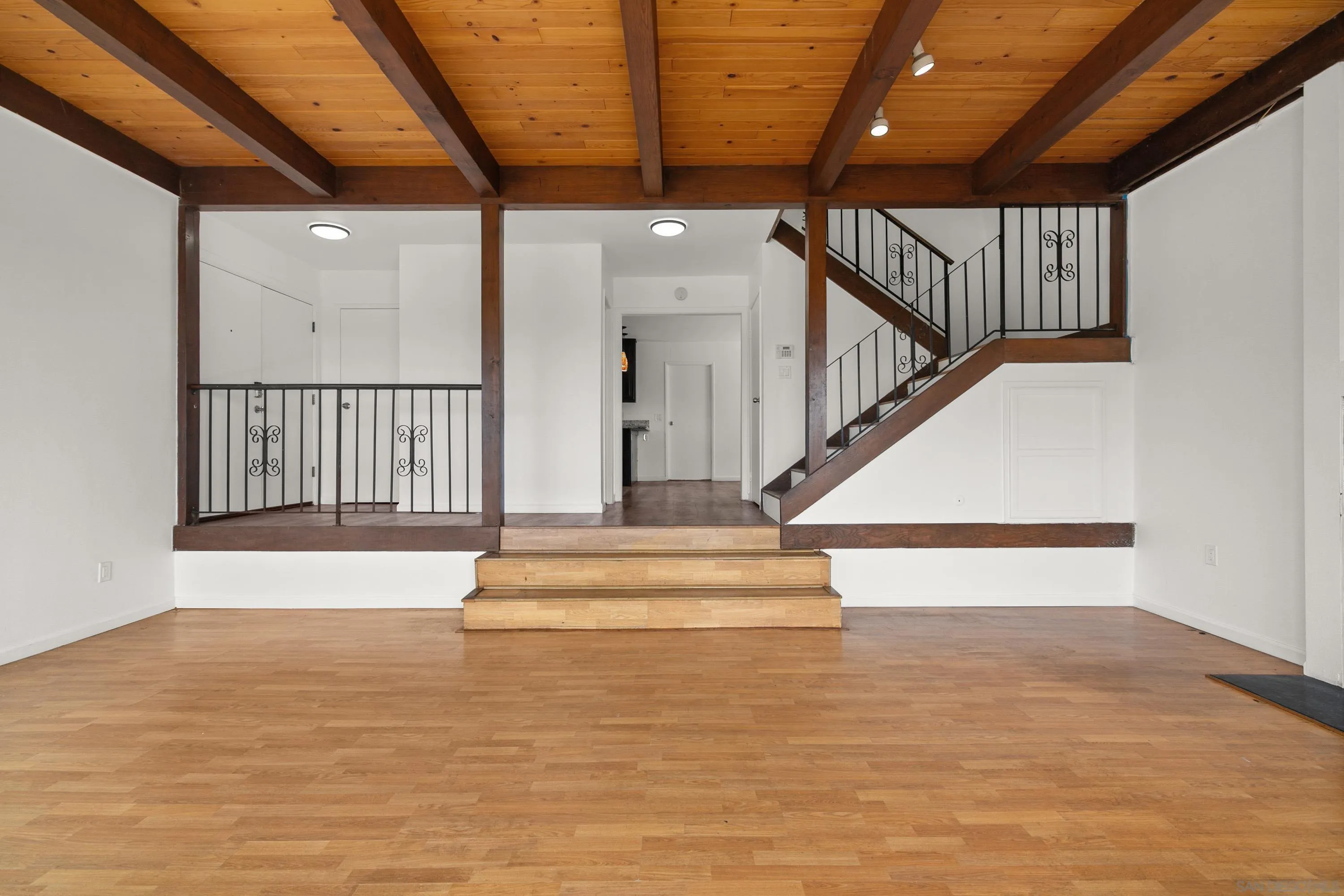 9811 Eucalyptus Street Spring Valley, CA 91977 - Photo 10 of 55 a view of entryway