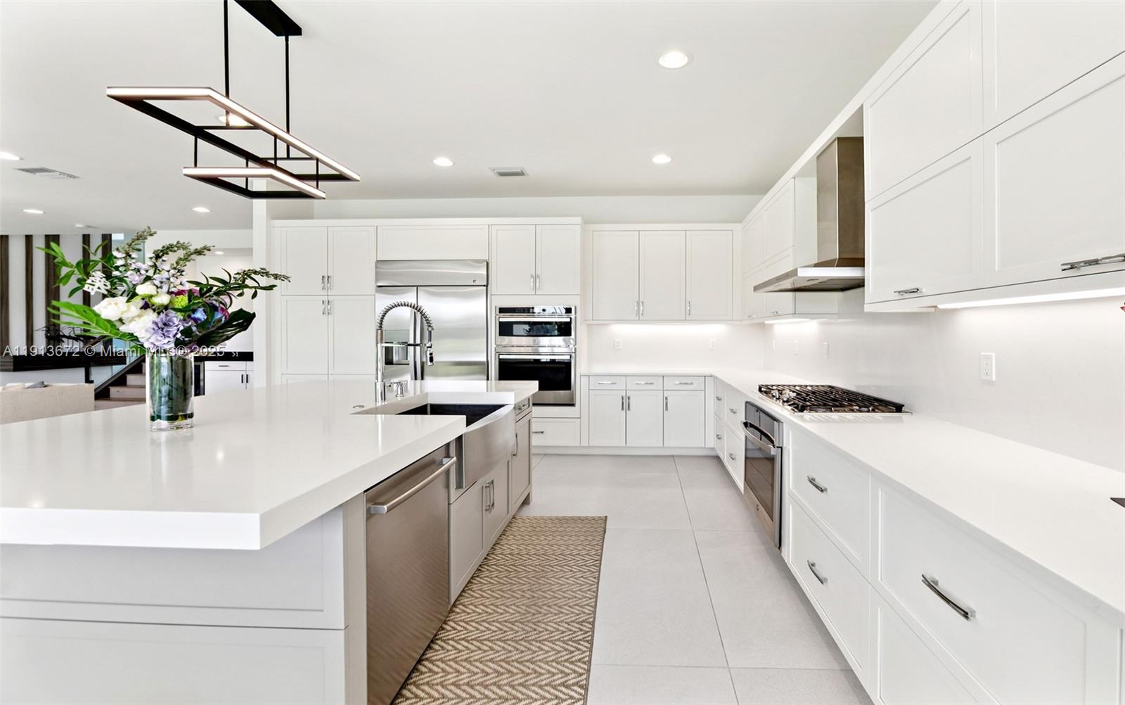 17182 Windy Pointe Lane Boca Raton, FL 33496 - Photo 9 of 13