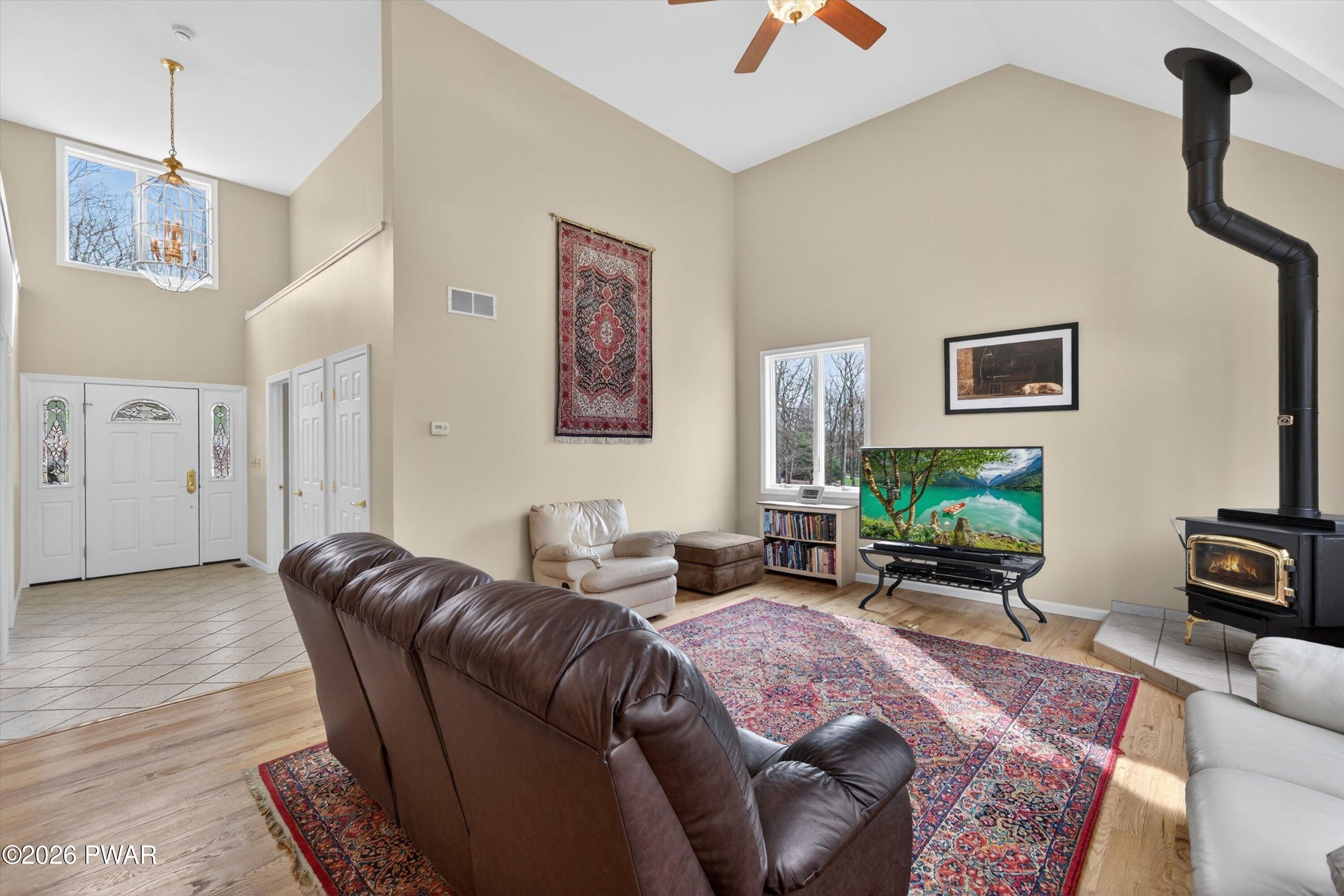 117 Stone Ridge Lane Milford, PA 18337 - Photo 11 of 44