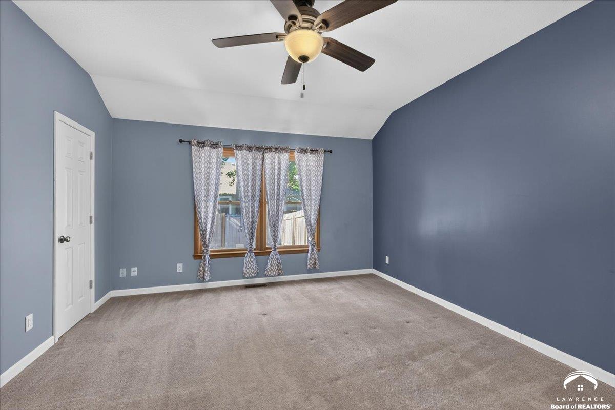 4714 Harvard Road Lawrence, KS 66049 - Photo 16 of 41