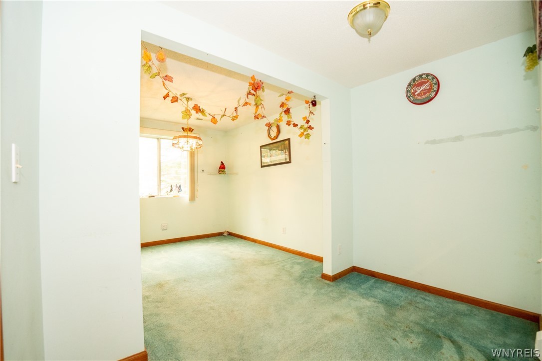 7 Sunmist Square Amherst, NY 14228 - Photo 11 of 25 Bonus-dining-office-sitting room