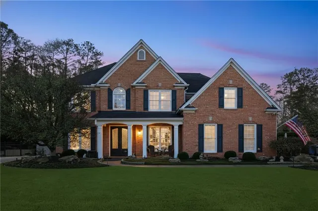 $899,000 | 4050 St Michelle Lane, Alpharetta, GA 30004