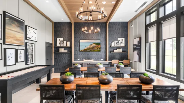 $1,069,000 | 2 Foxwood Drive, Unit 61, Danbury, CT 06810