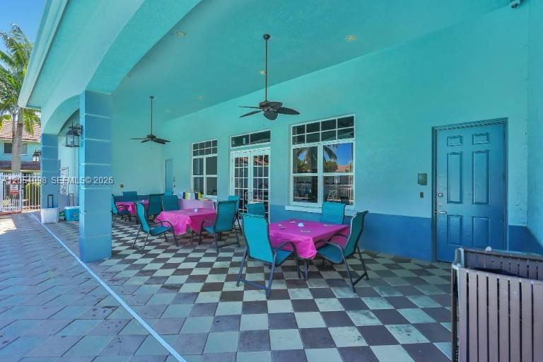 1942 Alamanda Way Riviera Beach, FL 33404 - Photo 4 of 13