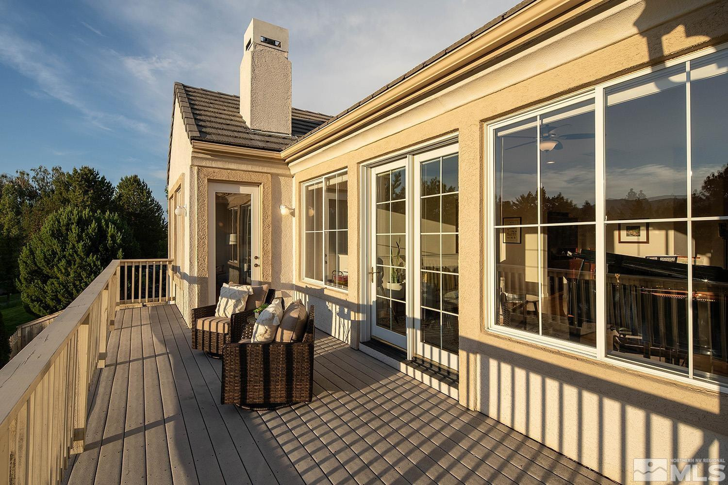 1689 Aspen Creek Road Reno, NV 89519 - Photo 15 of 40 a view of balcony with furniture