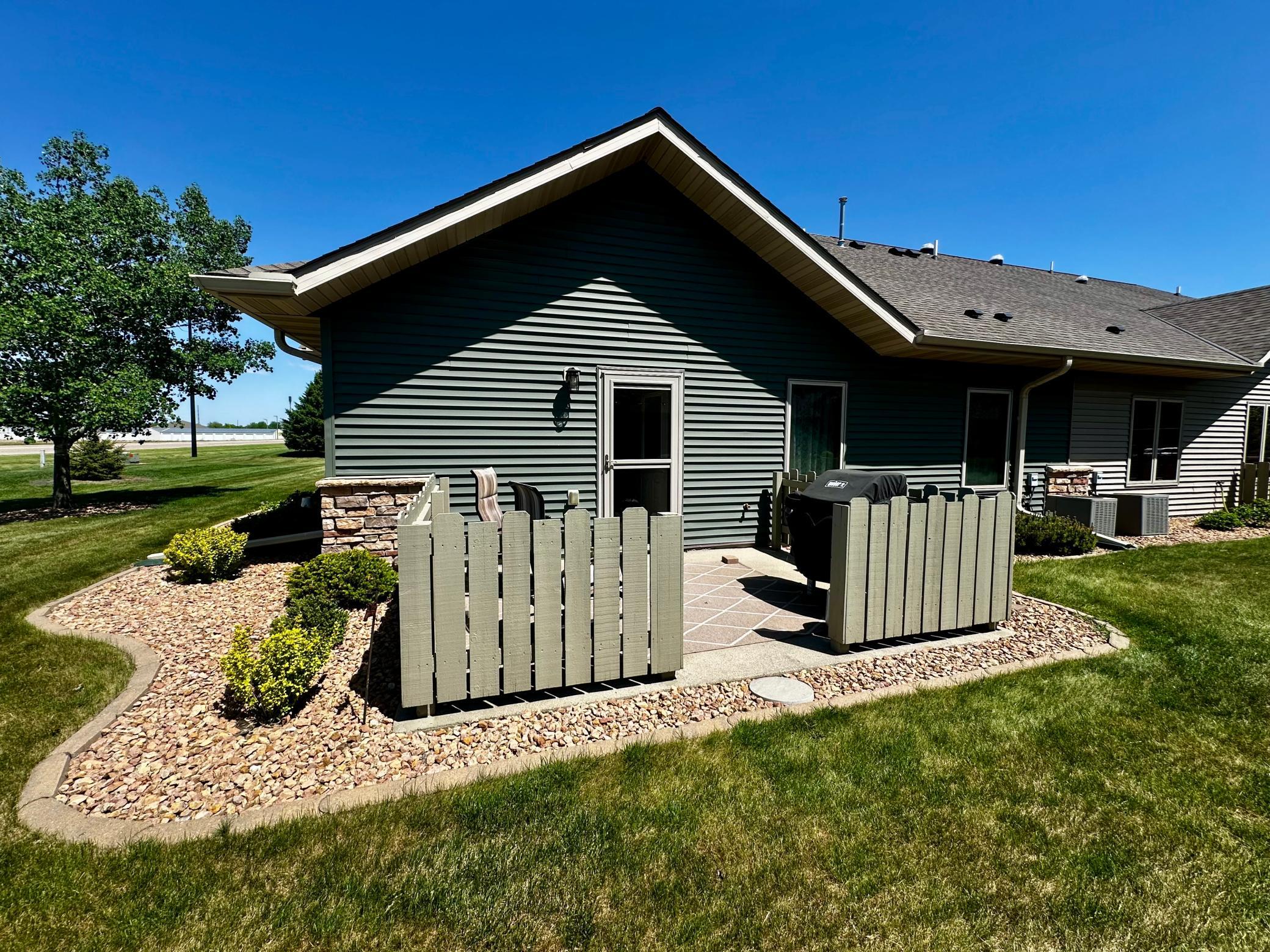 1636 Thunderbird Road, Unit 11 Marshall, MN 56258 - Photo 29 of 30