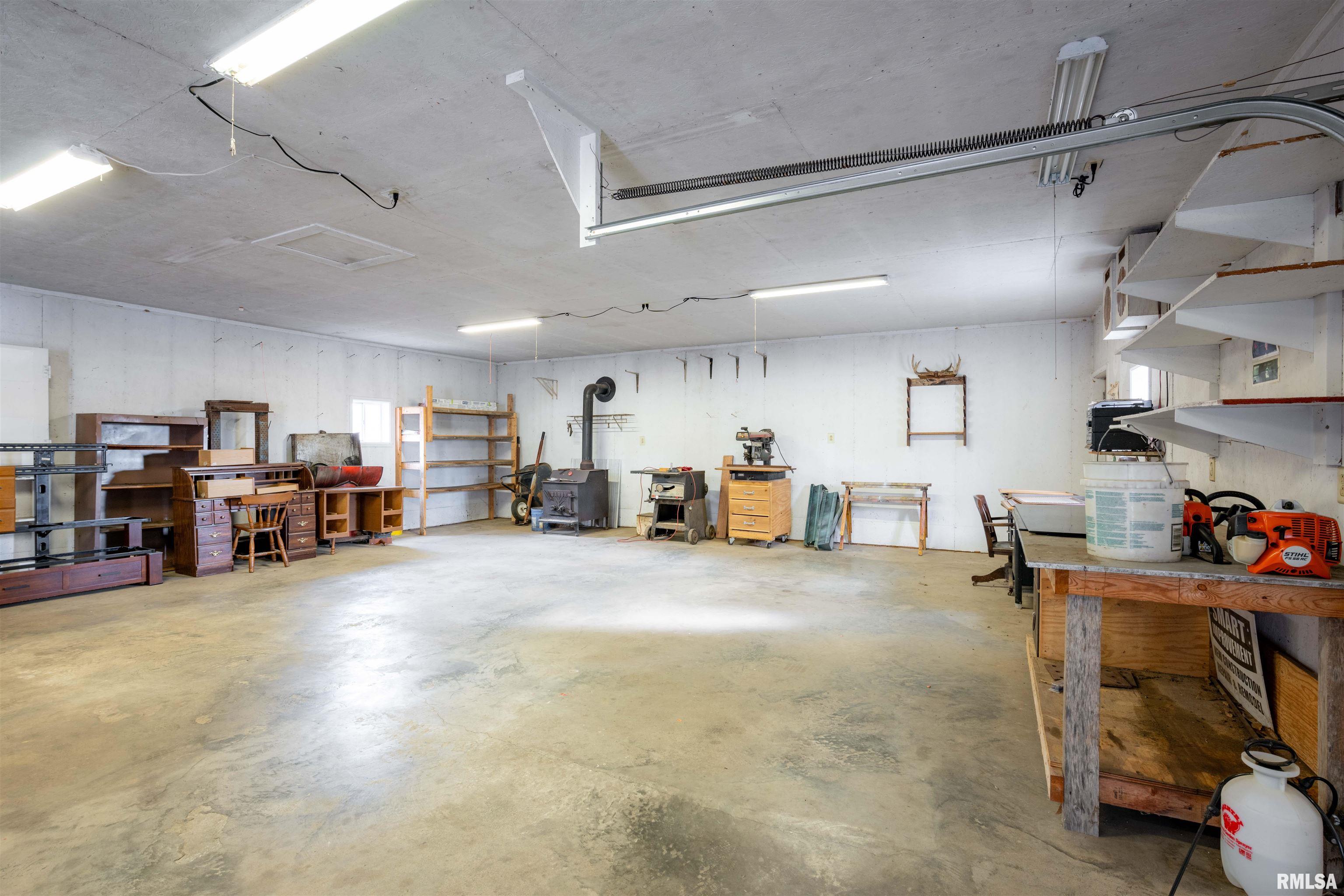 12855 Cleveland Lane Pittsburg, IL 62974 - Photo 22 of 32