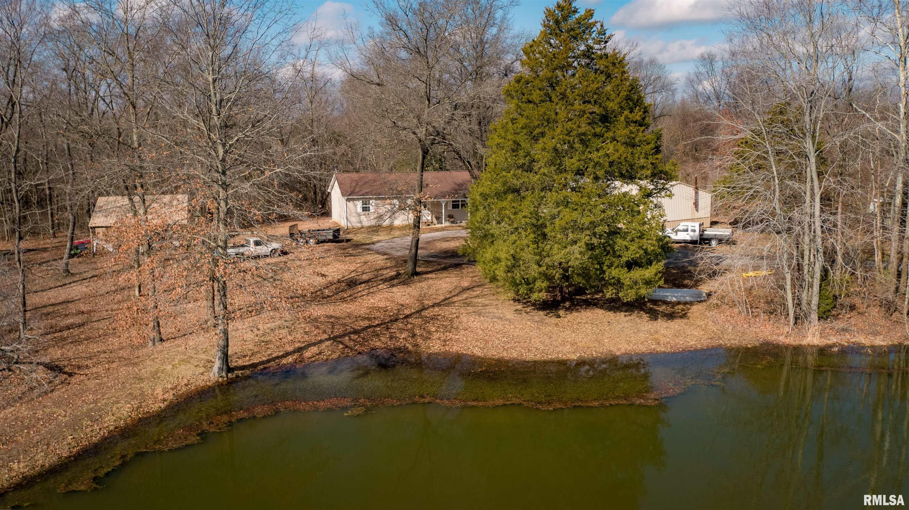 12855 Cleveland Lane Pittsburg, IL 62974 - Photo 25 of 32