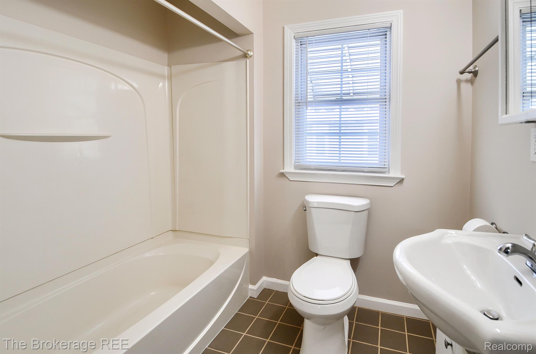 1477 West Mount Morris Road Mount Morris, MI 48458 - Photo 28 of 37 Gallery Image 28