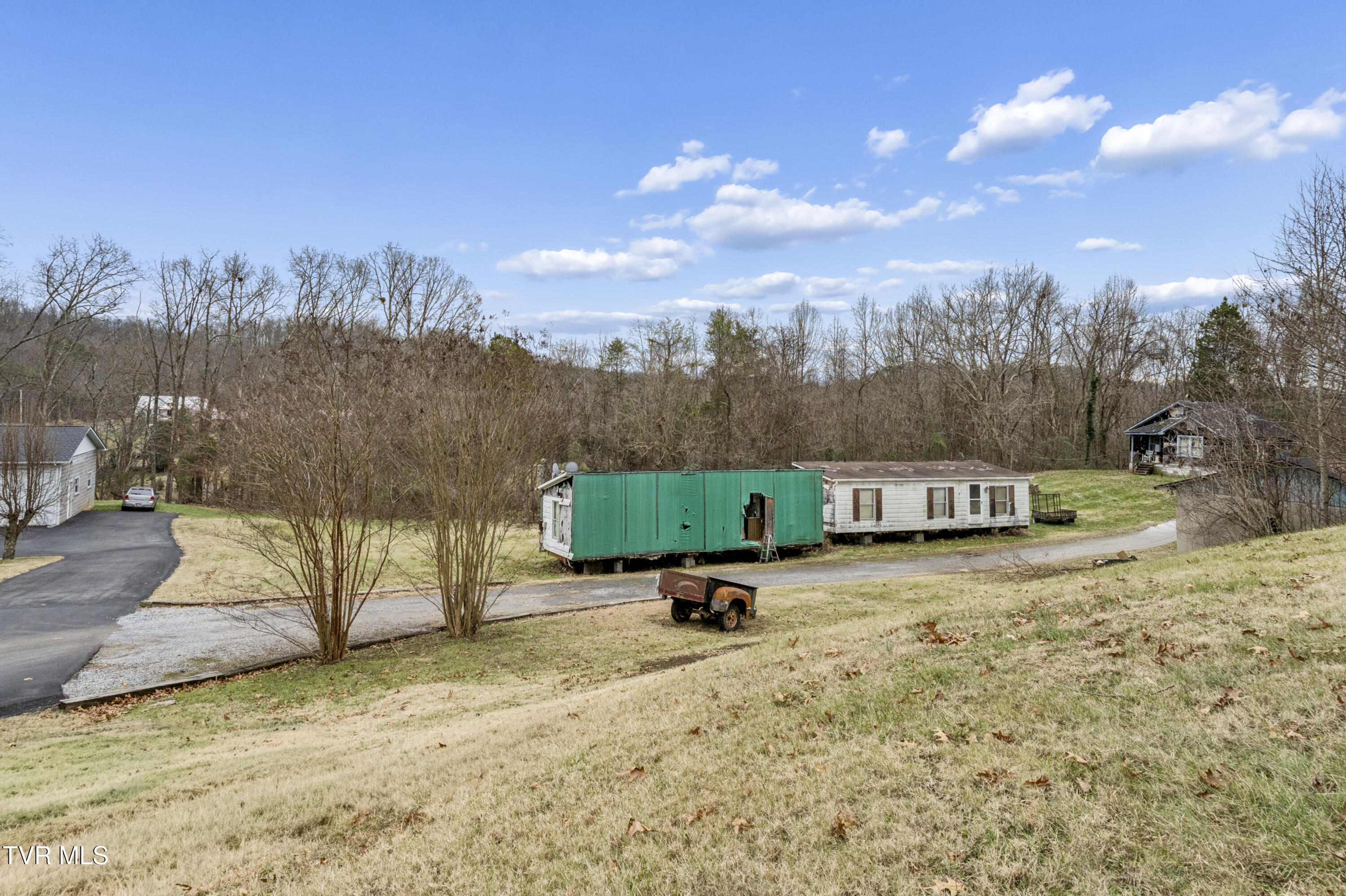 277 Ridgeway Road Kingsport, TN 37664 - Photo 17 of 36 Ridegway-EXTERIORS-16