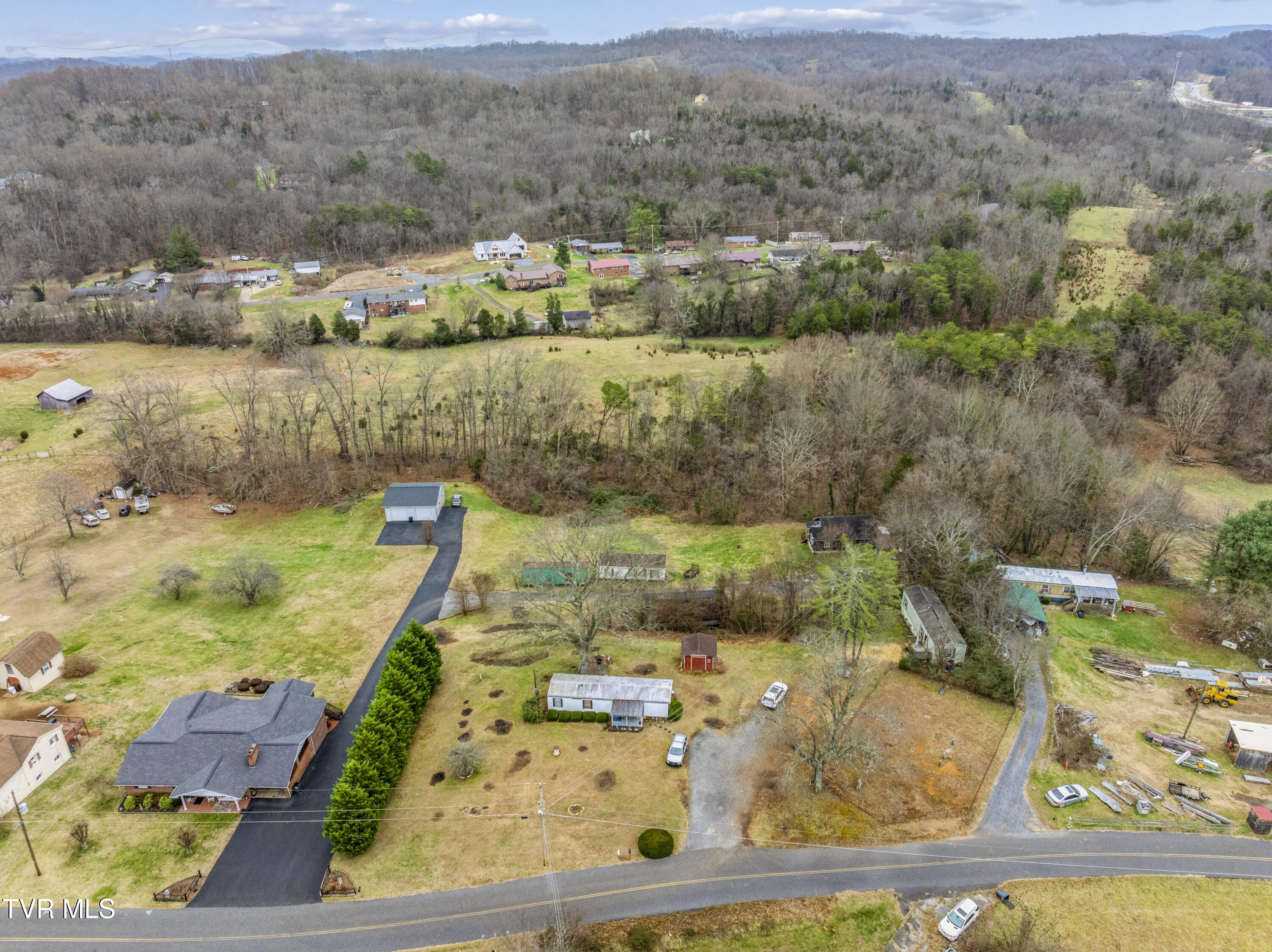 277 Ridgeway Road Kingsport, TN 37664 - Photo 22 of 36 Ridgeway-Aerials-5