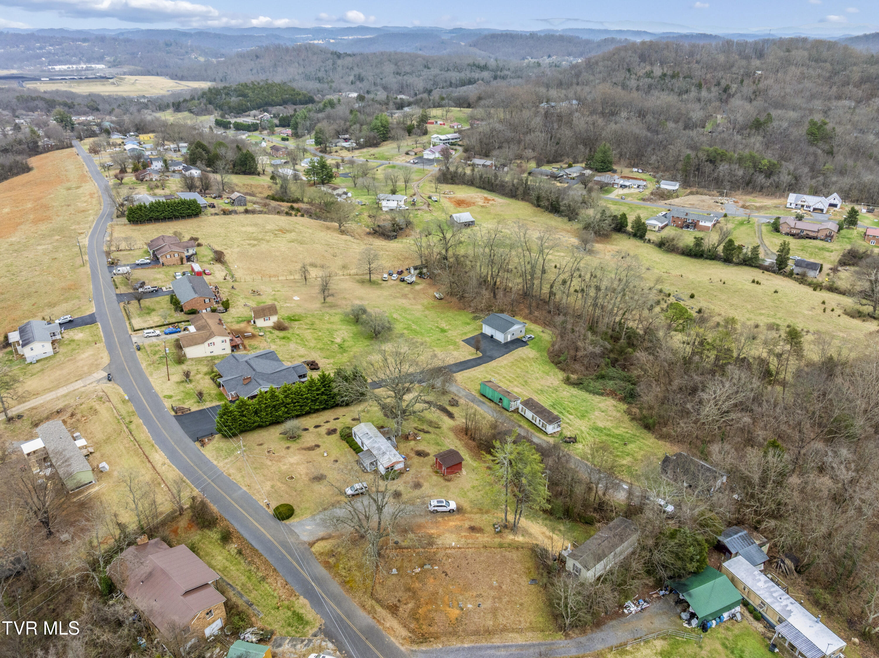277 Ridgeway Road Kingsport, TN 37664 - Photo 23 of 36 Ridgeway-Aerials-6