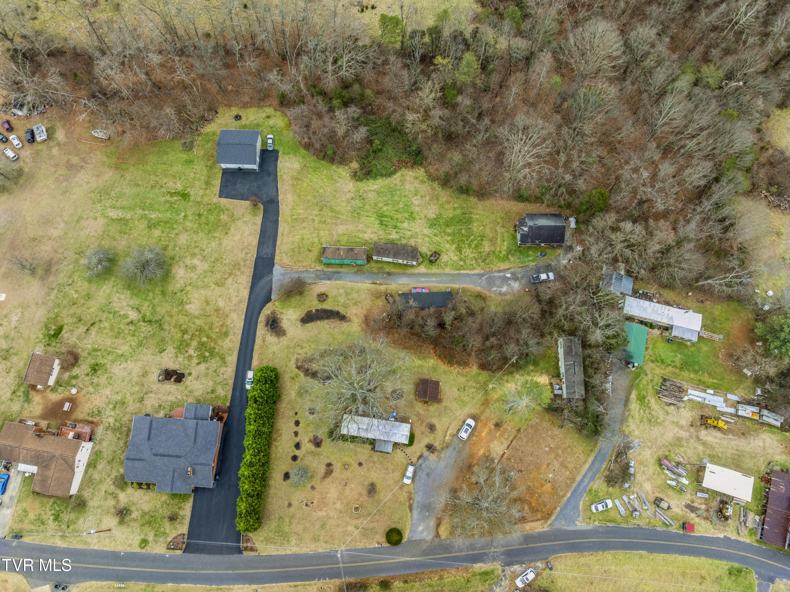 277 Ridgeway Road Kingsport, TN 37664 - Photo 32 of 36 Ridgeway-Aerials-15