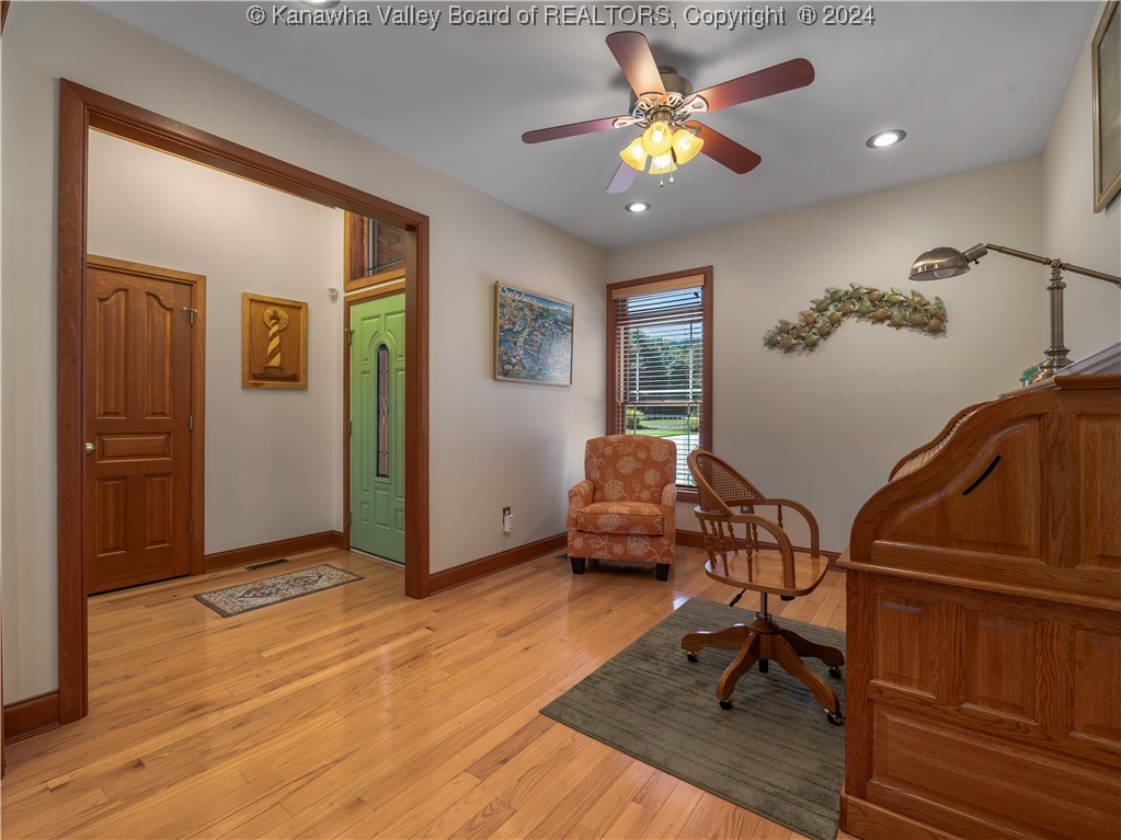 226 Peyton Circle Winfield, WV 25213 - Photo 5 of 50 Gallery Image 5
