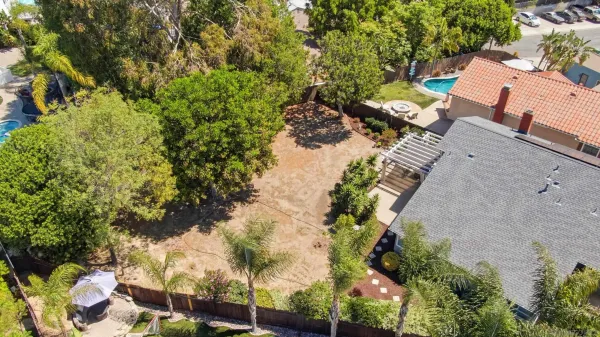 $1,299,000 | 9888 Via Caceres, San Diego, CA 92129
