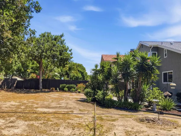 $1,299,000 | 9888 Via Caceres, San Diego, CA 92129