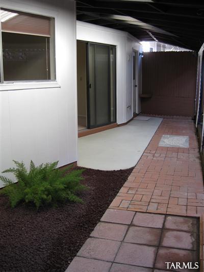 9111 North Oracle Road, Unit 120 Tucson, AZ 85704 - Photo 8 of 21