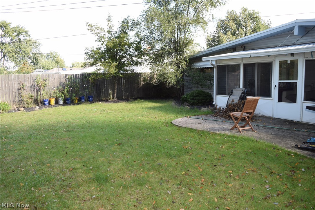 6680 Sherborn Road Parma Heights, OH 44130 - Photo 4 of 17