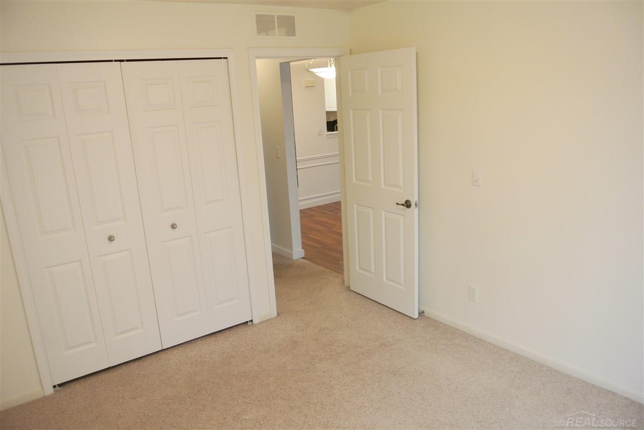 3548 Tremonte Circle Circle Rochester, MI 48306 - Photo 33 of 61