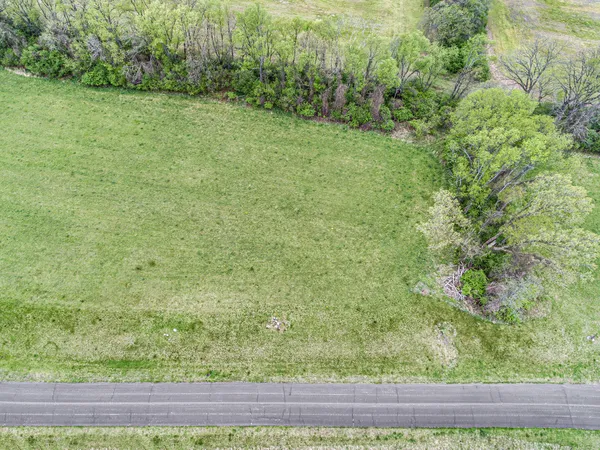 $690,000 | 4700 Nantucket Drive, Unit 15, Jackson, MI 49201