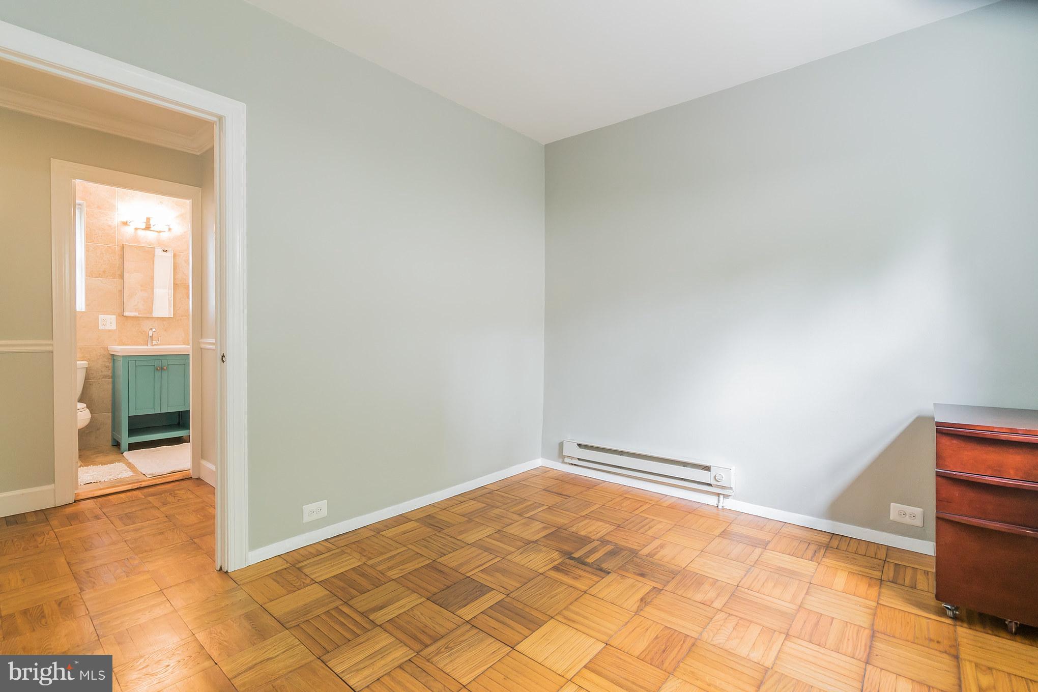 3210 Gunston Road Alexandria, VA 22302 - Photo 21 of 30 Bedroom