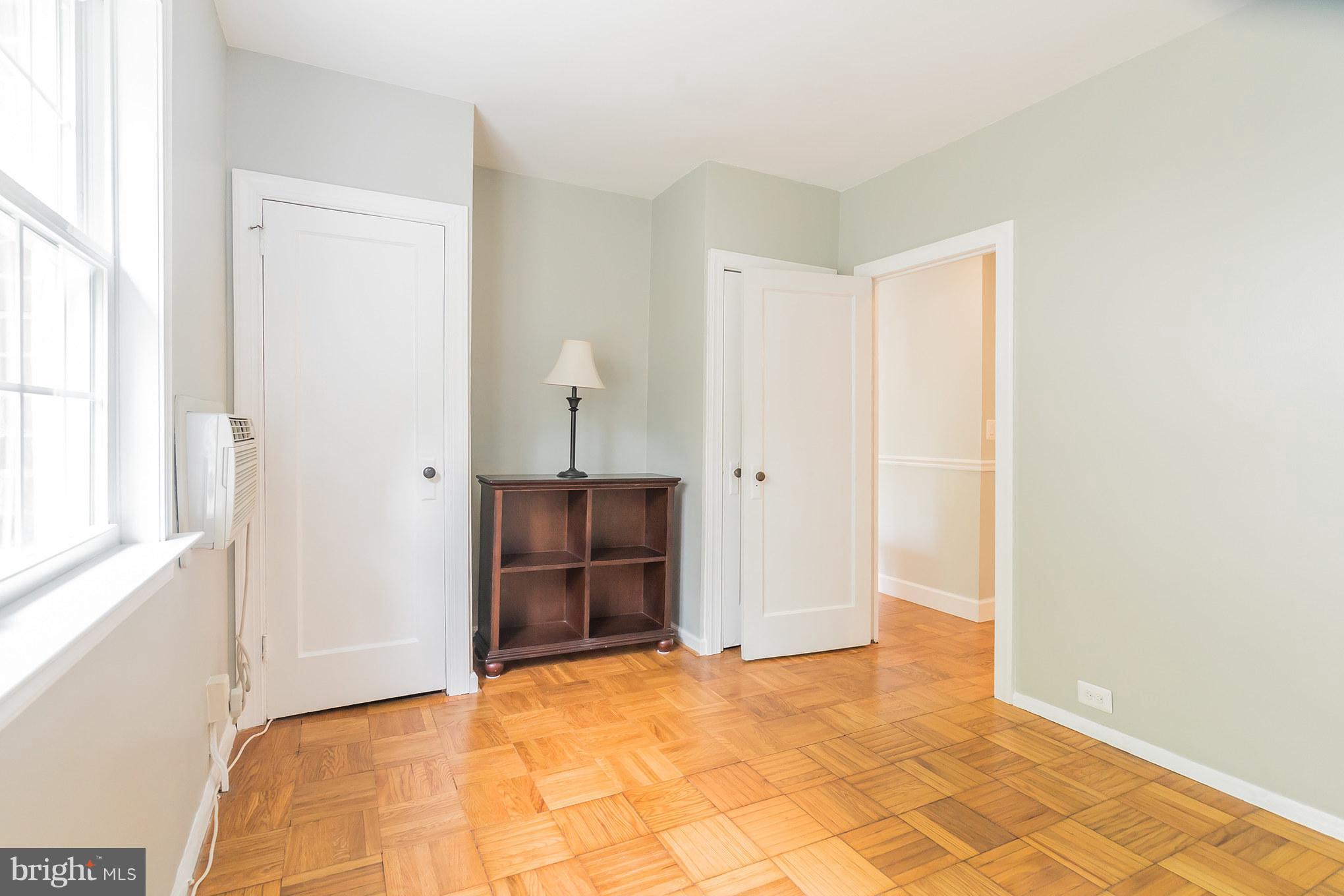 3210 Gunston Road Alexandria, VA 22302 - Photo 22 of 30 Bedroom