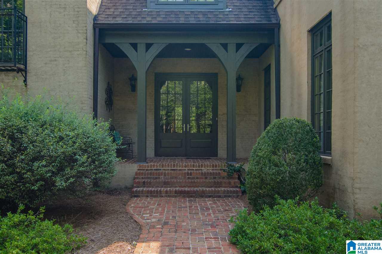 4347 Caldwell Mill Road Birmingham, AL 35243 - Photo 4 of 46