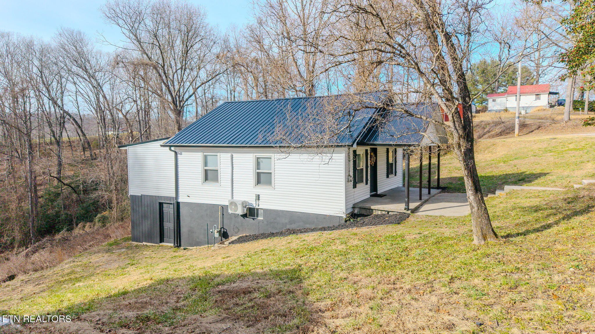 2801 Oak Grove Road Rocky Top, TN 37769 - Photo 24 of 27 Gallery Image 24