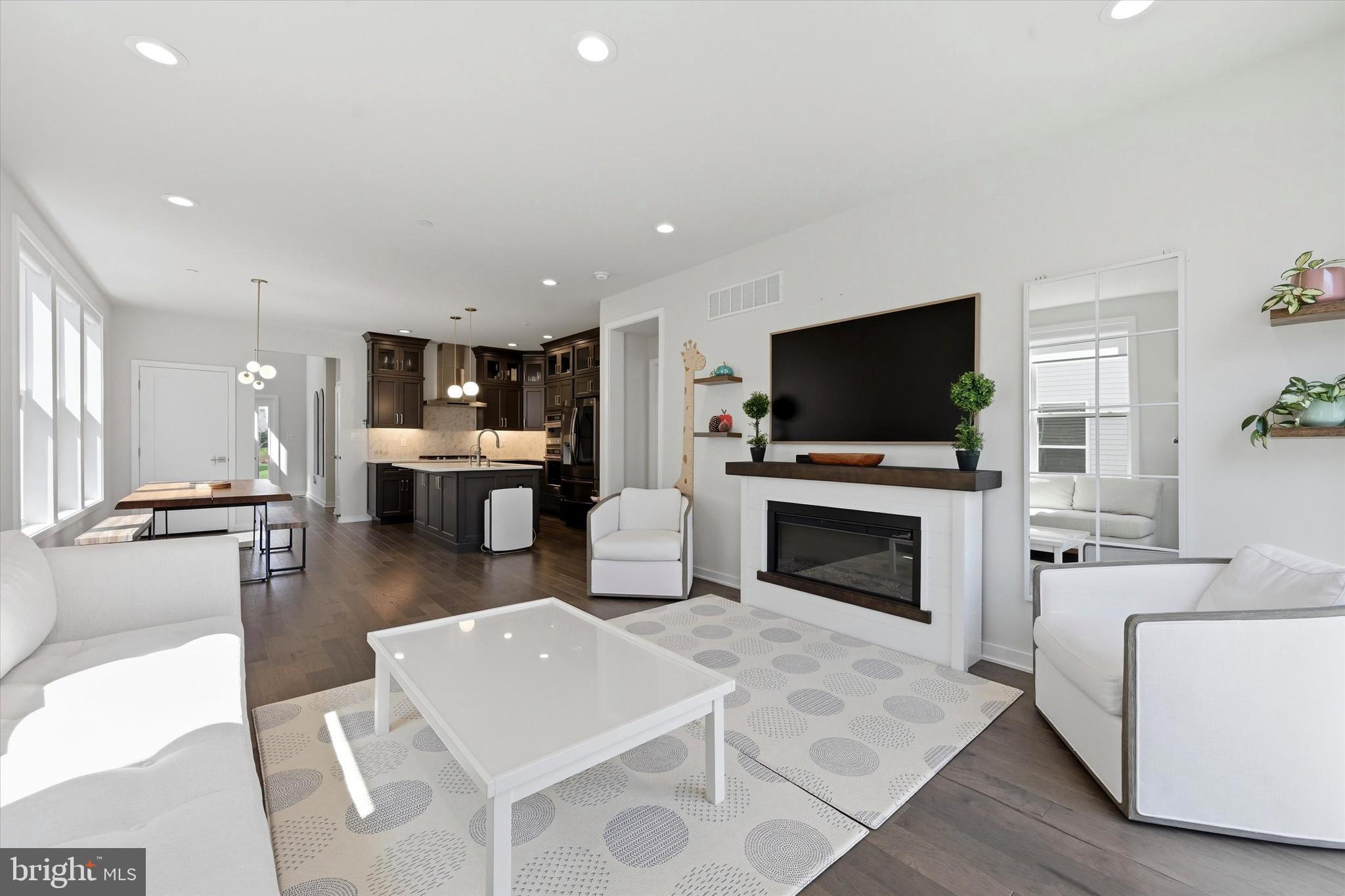 746 Switchman Road Media, PA 19063 - Photo 13 of 52 Perfect flow from the kitchen