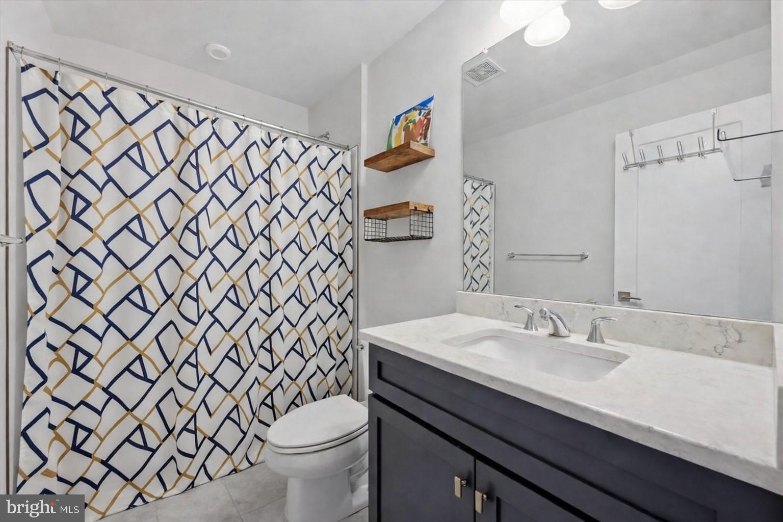 746 Switchman Road Media, PA 19063 - Photo 31 of 52 2nd floor en suite bathroom