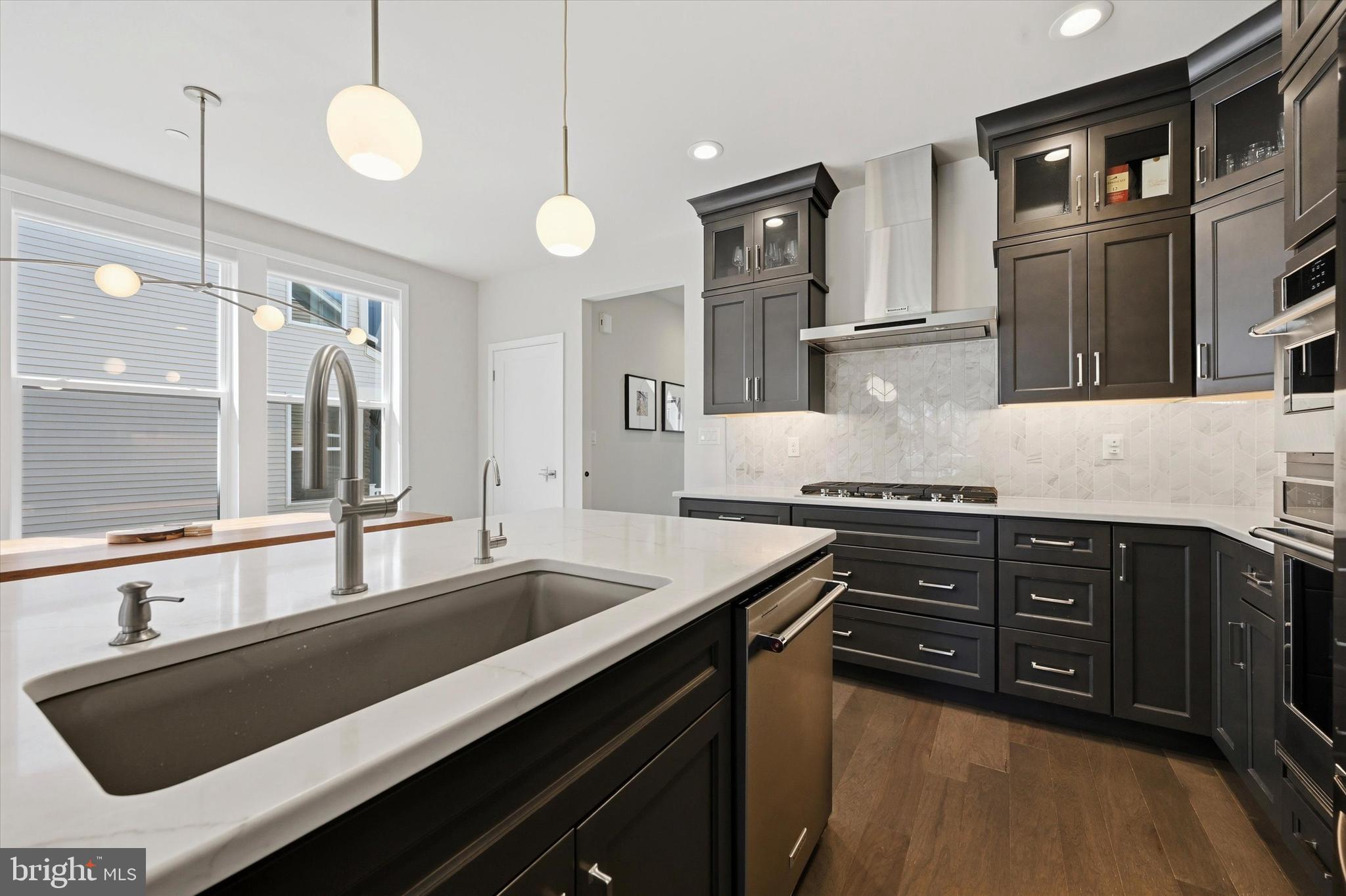 746 Switchman Road Media, PA 19063 - Photo 8 of 52 Stainless appliances