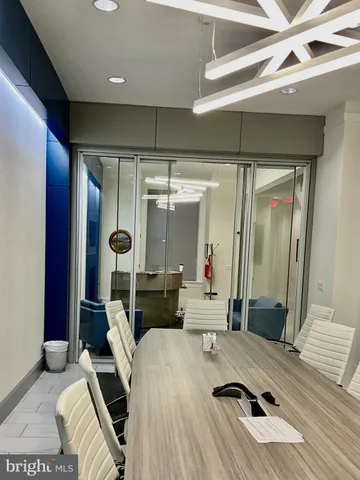 $2,500,000 | 1230 17th Street Northwest, Washington, DC 20036