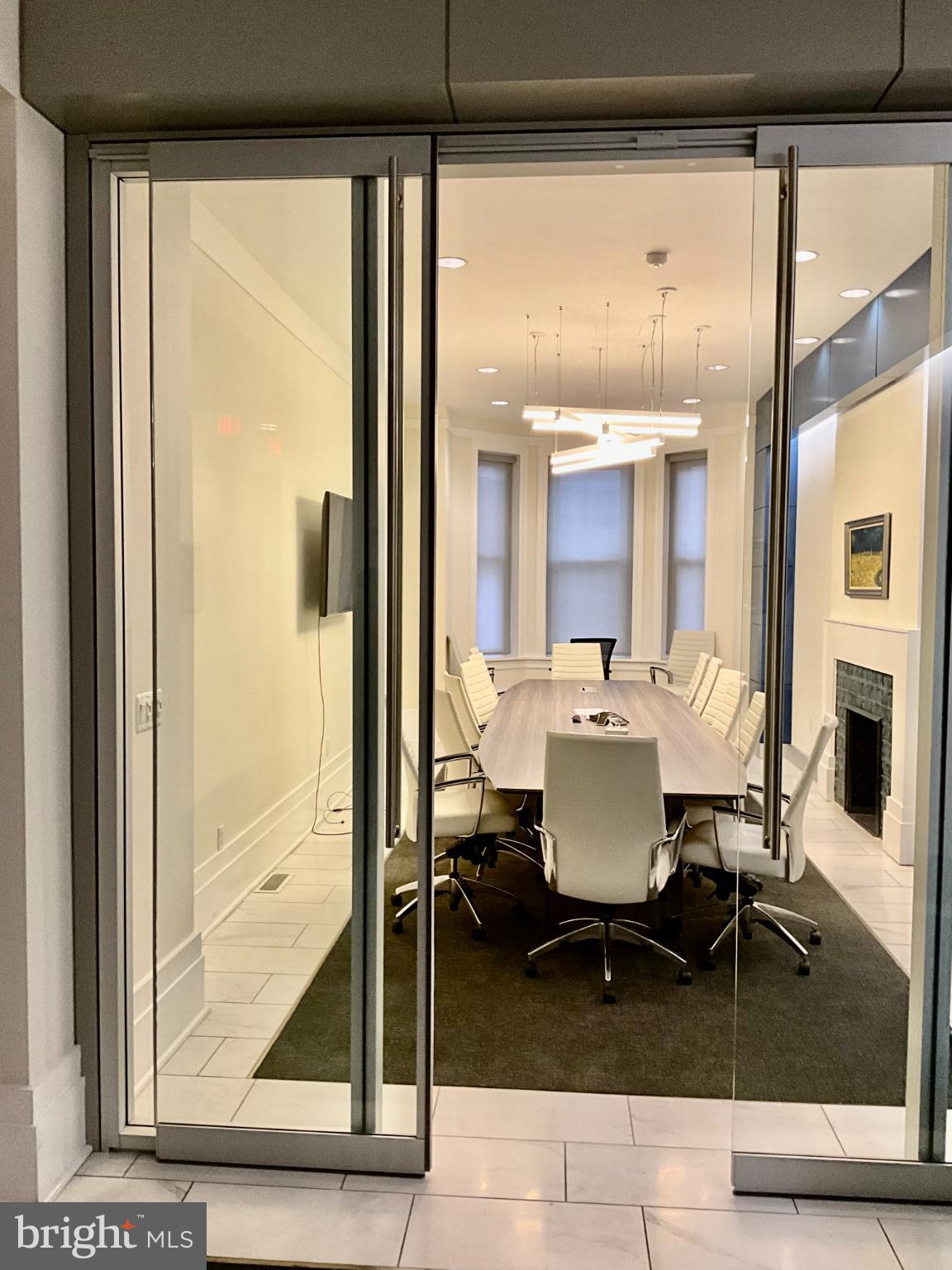 1230 17th Street Northwest Washington, DC 20036 - Photo 5 of 12