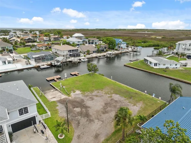 $459,000 | 8605 Inwood Drive, Hudson, FL 34667