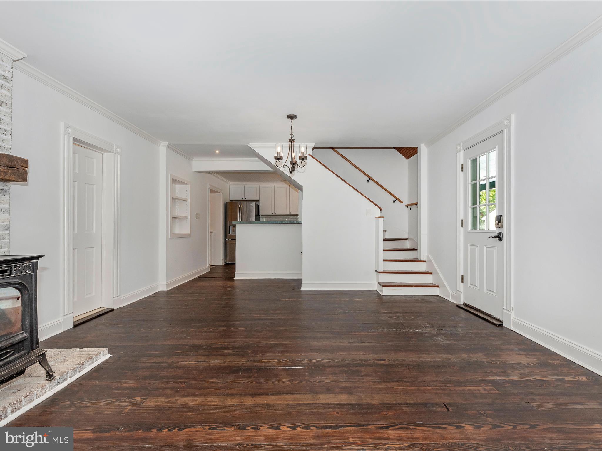 22121 Dickerson Road Dickerson, MD 20842 - Photo 15 of 62 P8A_4104