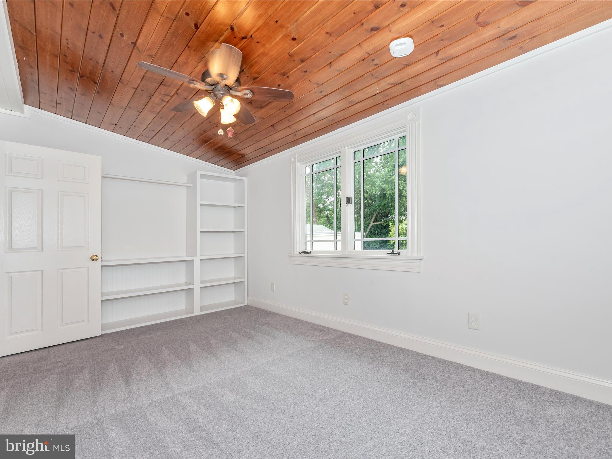 22121 Dickerson Road Dickerson, MD 20842 - Photo 31 of 62 P8A_4164