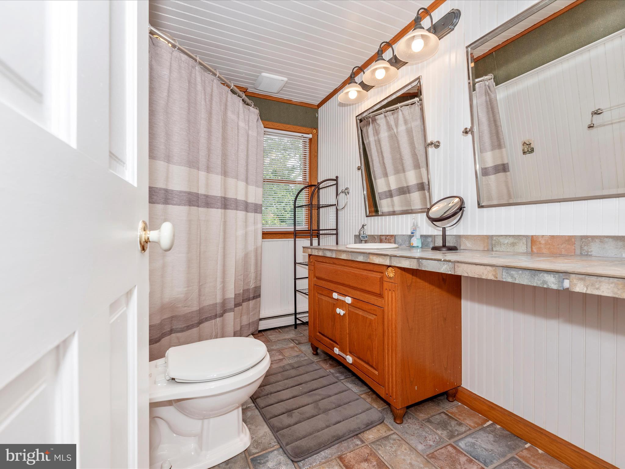 22121 Dickerson Road Dickerson, MD 20842 - Photo 44 of 62 P8A_4230