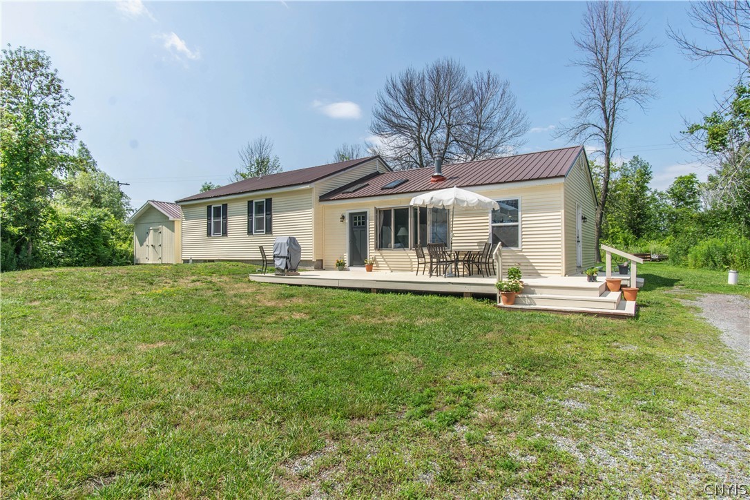 20432 South Shore Road Lyme, NY 13693 - Photo 1 of 37 Gallery Image 1