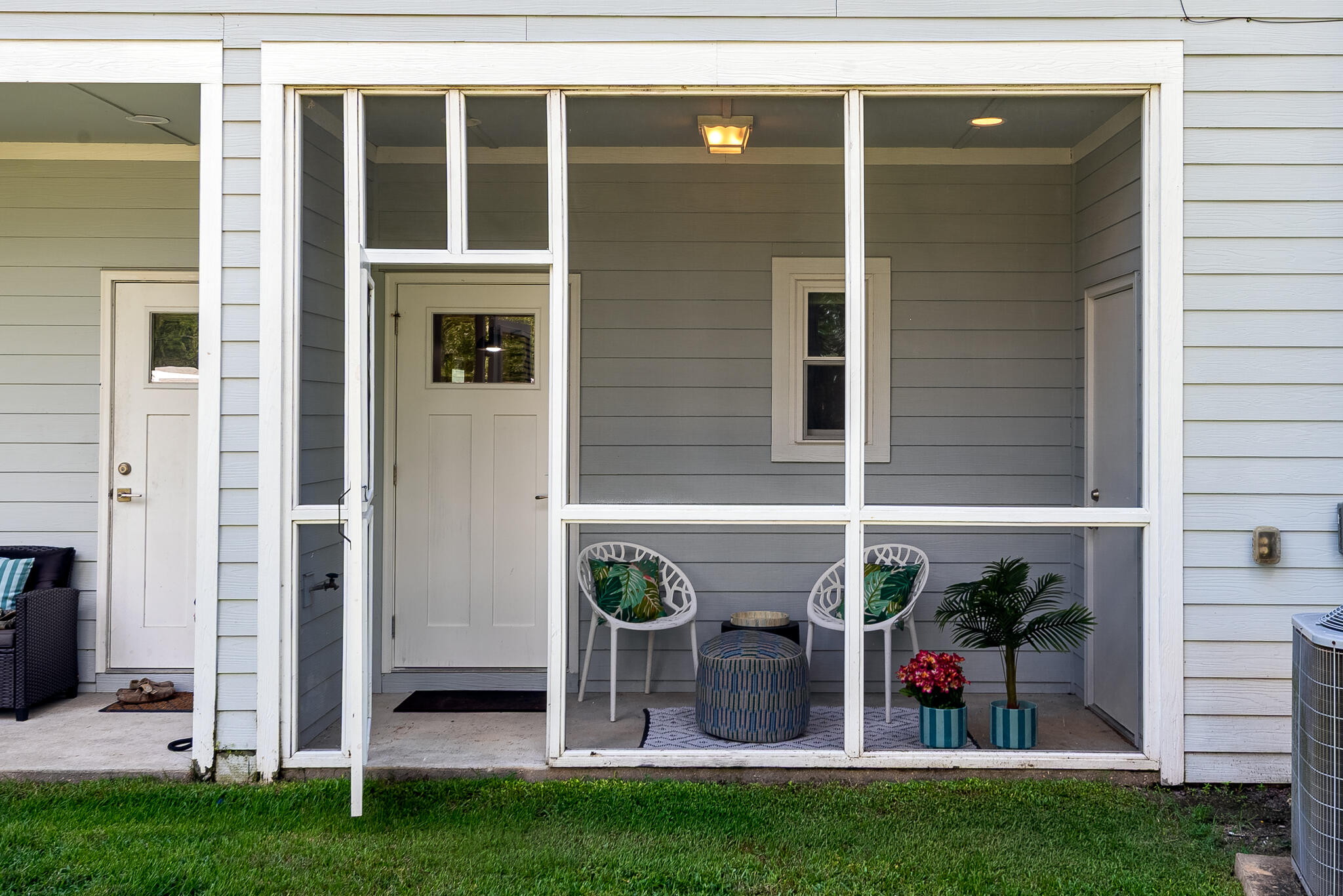 64 North Sand Palm Road Freeport, FL 32439 - Photo 18 of 23 Private Screened Porch