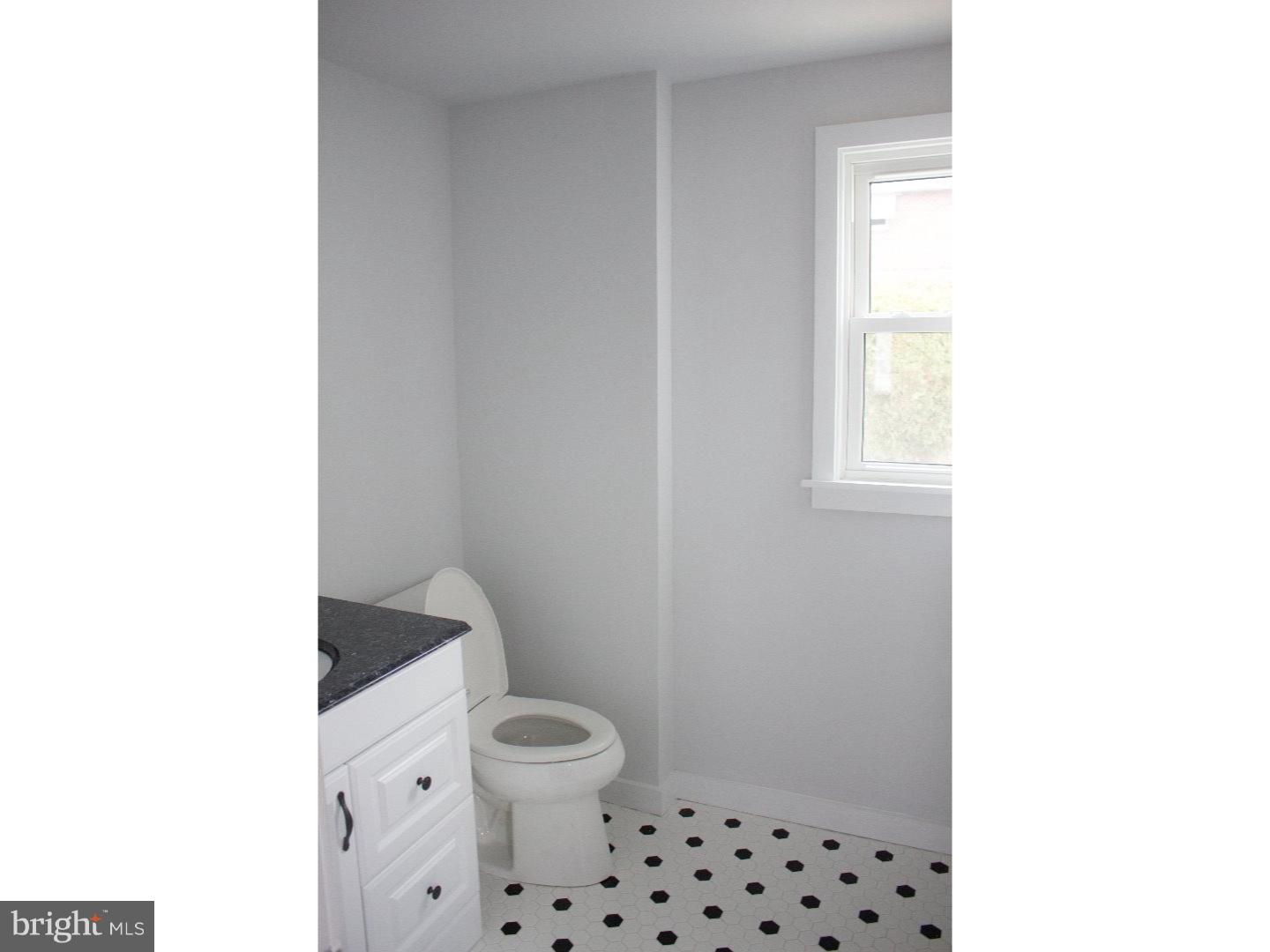 1210 Liberty Avenue Reading, PA 19607 - Photo 13 of 18