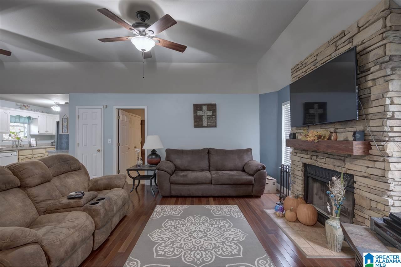 95 Country Road Warrior, AL 35180 - Photo 4 of 26 Gallery Image 4
