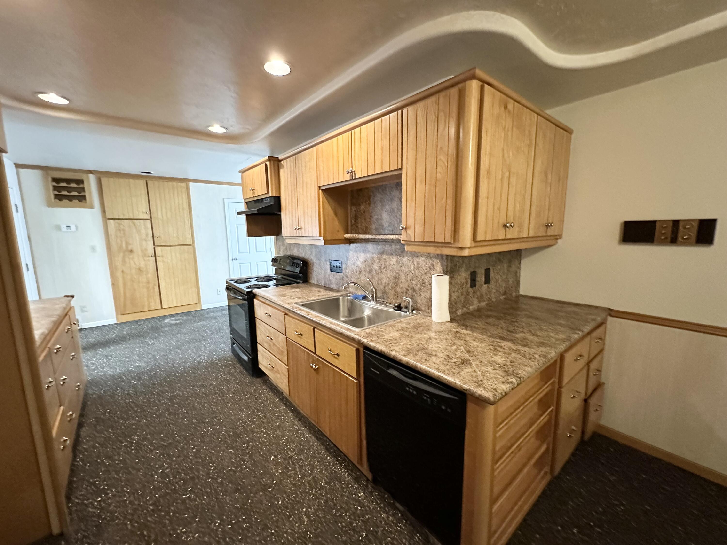 815 West Maple Street Exeter, CA 93221 - Photo 12 of 47 IMG_1440