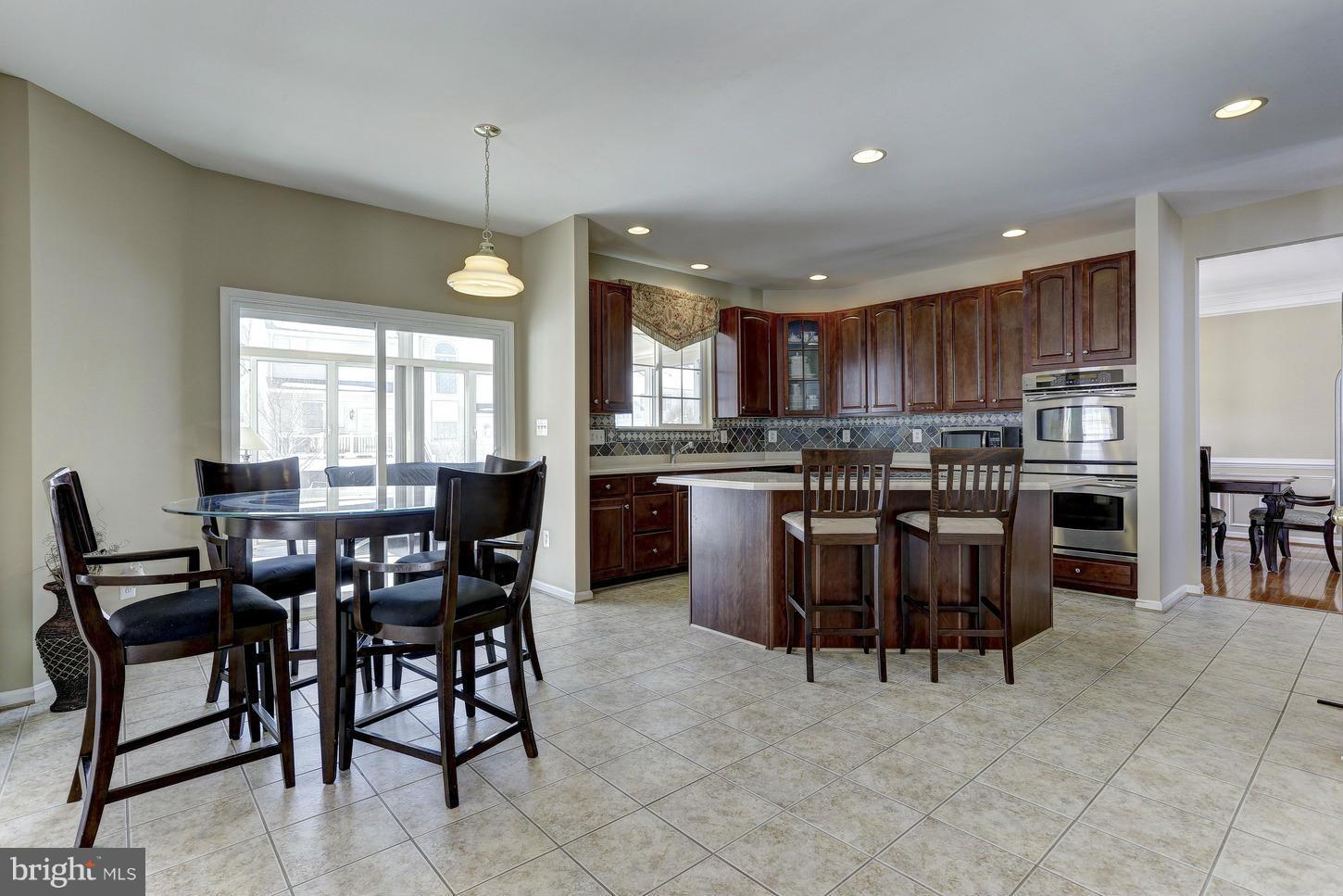 8082 High Castle Road Ellicott City, MD 21043 - Photo 10 of 30 Gourmet Kitchen