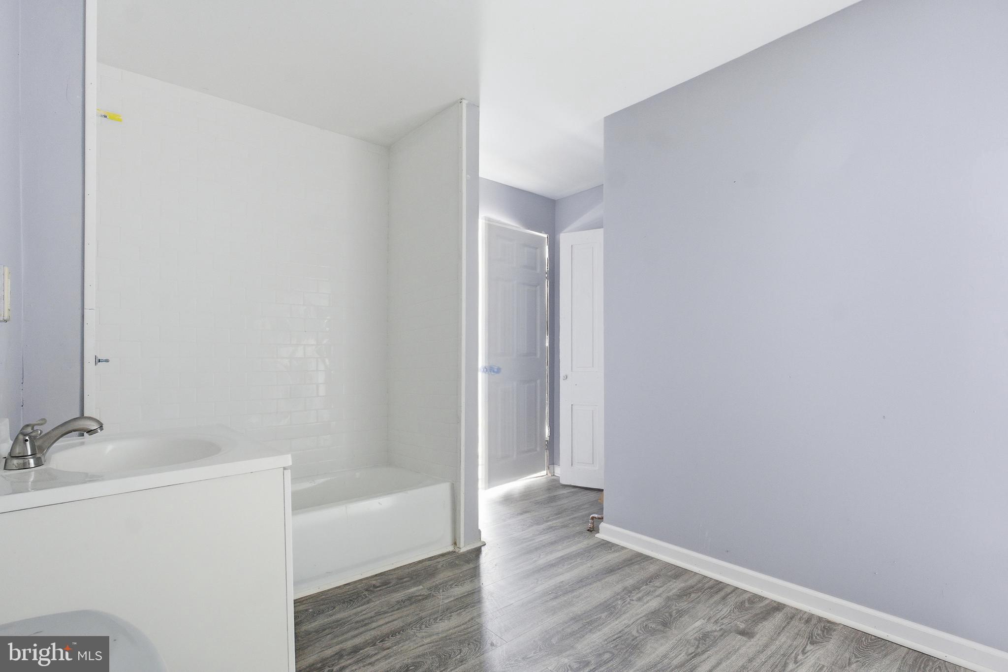 749 North 9th Street Reading, PA 19604 - Photo 15 of 30