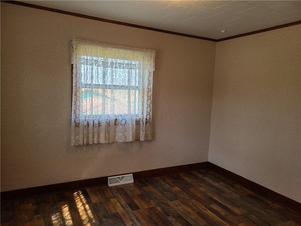 141 East End Road Connellsville, PA 15425 - Photo 12 of 25