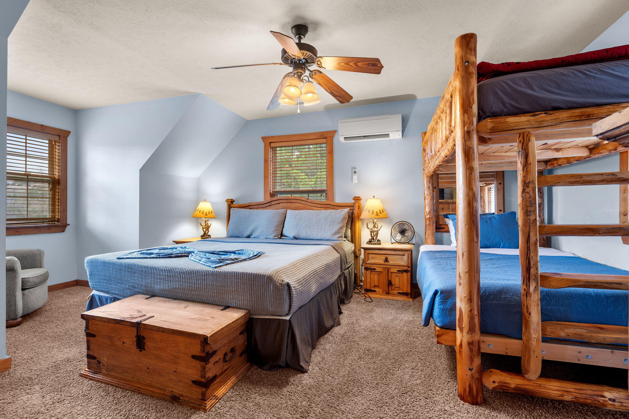 115 Baldknobber Drive, Unit 26 Reeds Spring, MO 65737 - Photo 35 of 70 115-Baldknobber-Dr-Table-Rock-Bunkroom