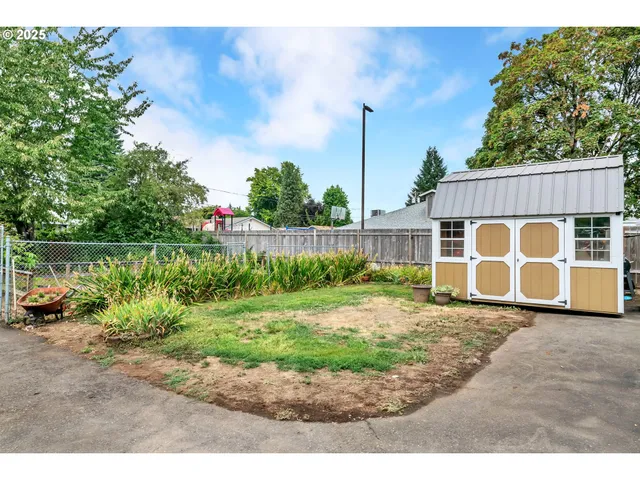 $445,000 | 193 Santa Clara Avenue, Eugene, OR 97404