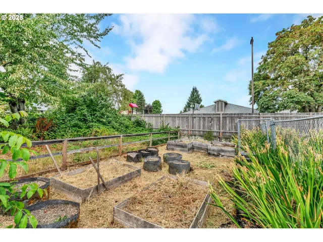 $445,000 | 193 Santa Clara Avenue, Eugene, OR 97404