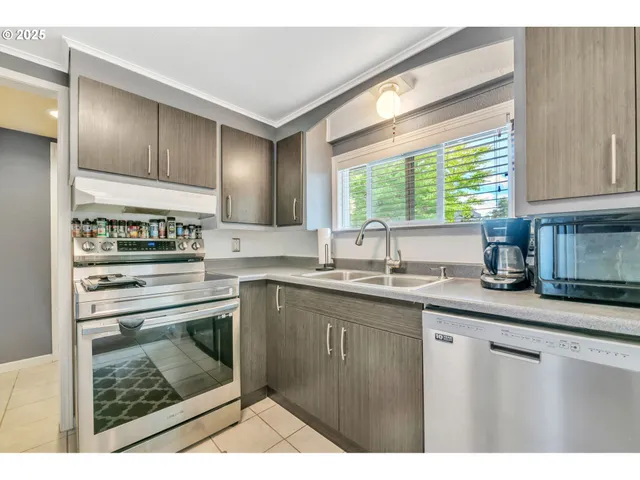 $445,000 | 193 Santa Clara Avenue, Eugene, OR 97404